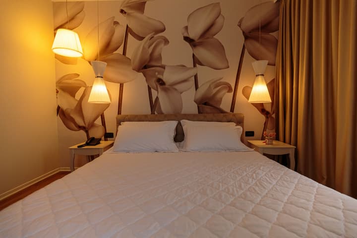 Regina City Hotel