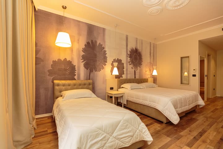 Regina City Hotel