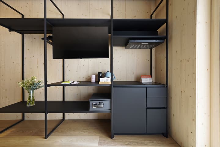 Numa Vienna Wood