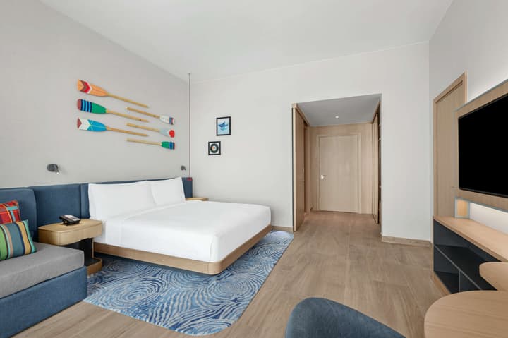 Hampton by Hilton Marjan Island