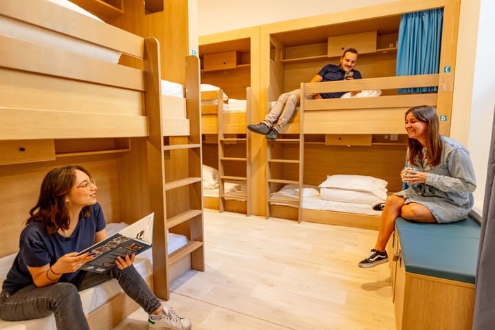 The People - Marseille - Hostel