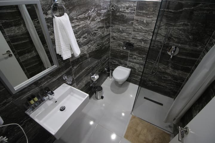 Julia Hotel