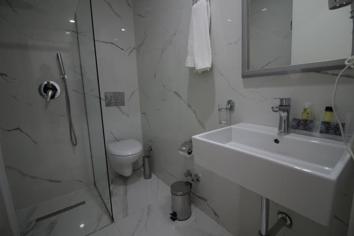 Julia Hotel