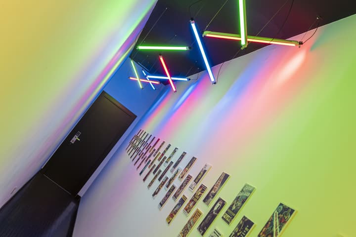 Art Seven Hostel Capsules