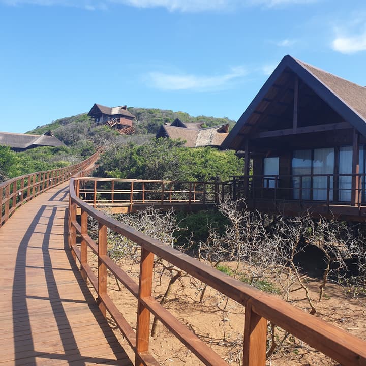 Montebelo Milibangalala Bay Resort