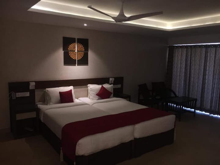 Hotel Sea Face