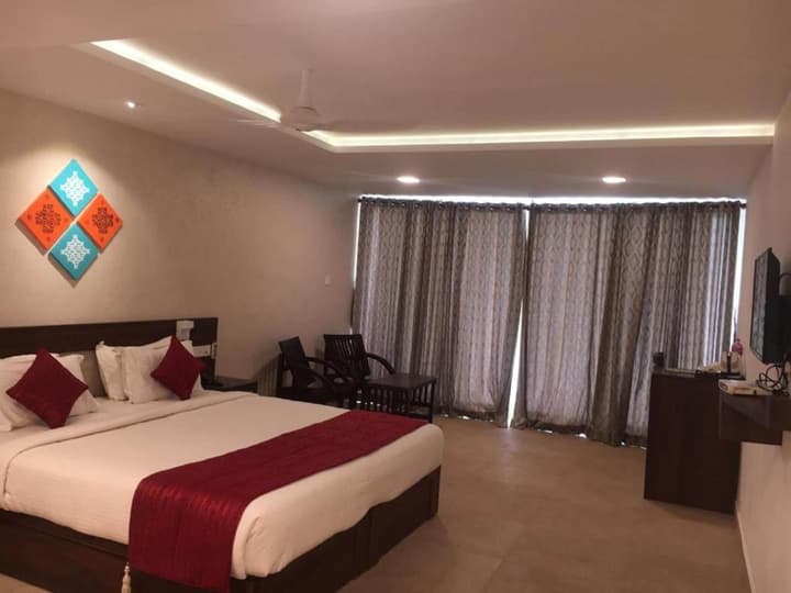 Hotel Sea Face