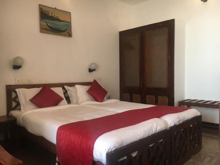 Hotel Sea Face