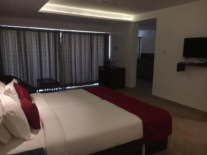 Hotel Sea Face