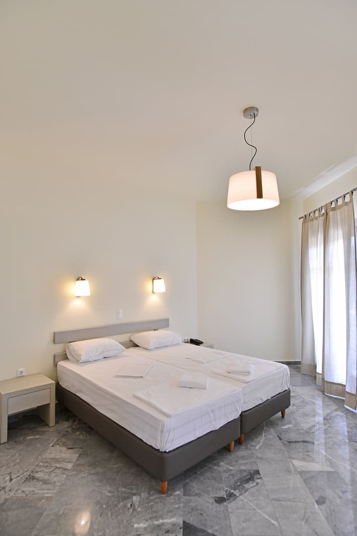 Erato Hotel