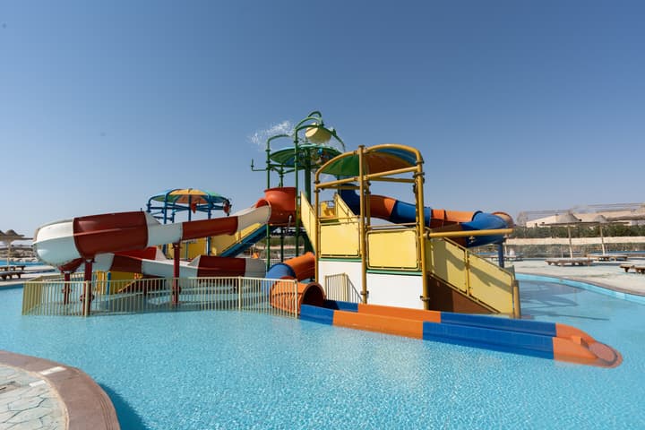 Parrotel Lagoon Waterpark Resort