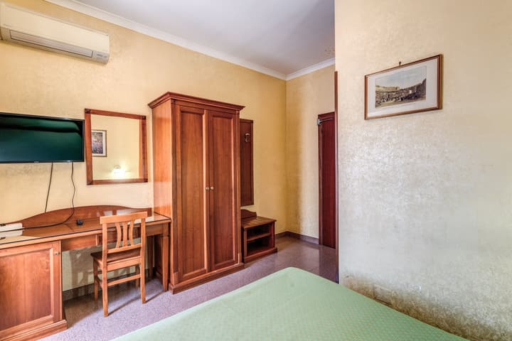 Hotel Milo