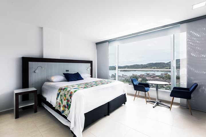 Hotel Santorini
