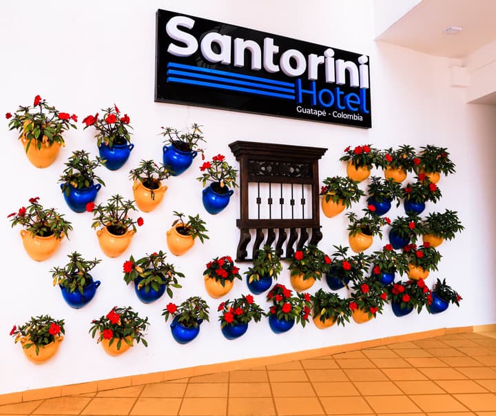 Hotel Santorini