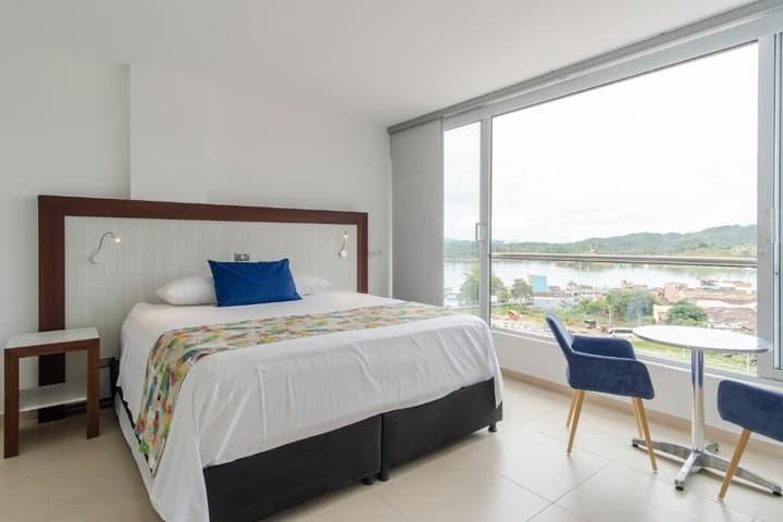 Hotel Santorini