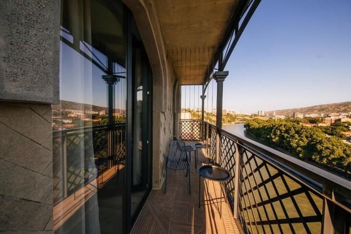 Sandali Metekhi Boutique Hotel