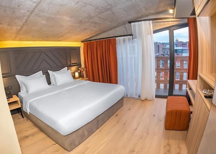 Sandali Metekhi Boutique Hotel