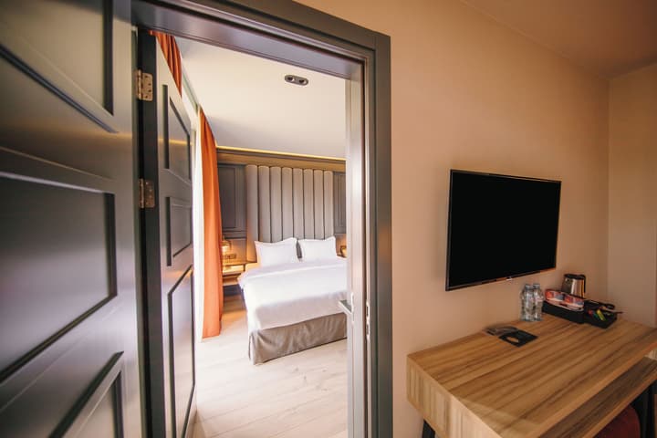 Sandali Metekhi Boutique Hotel