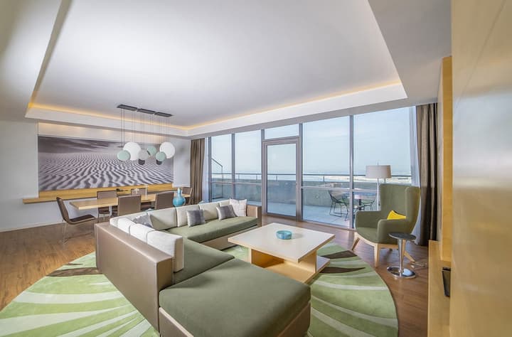 Rotana Corniche