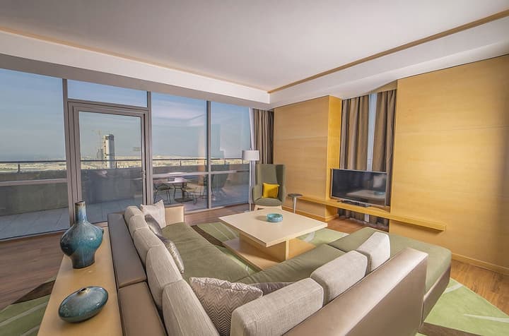 Rotana Corniche