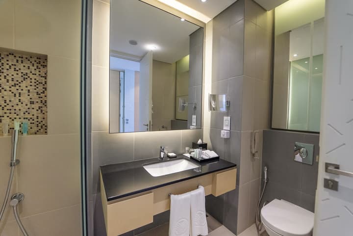 Rotana Corniche