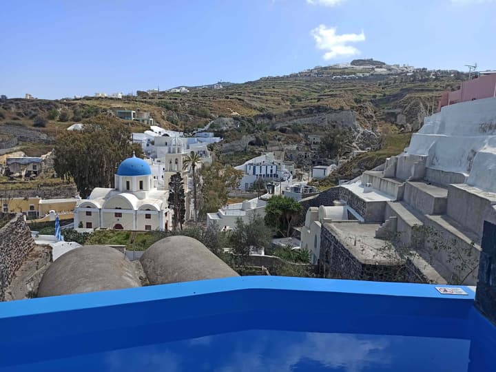 Amphitrite Suites Santorini