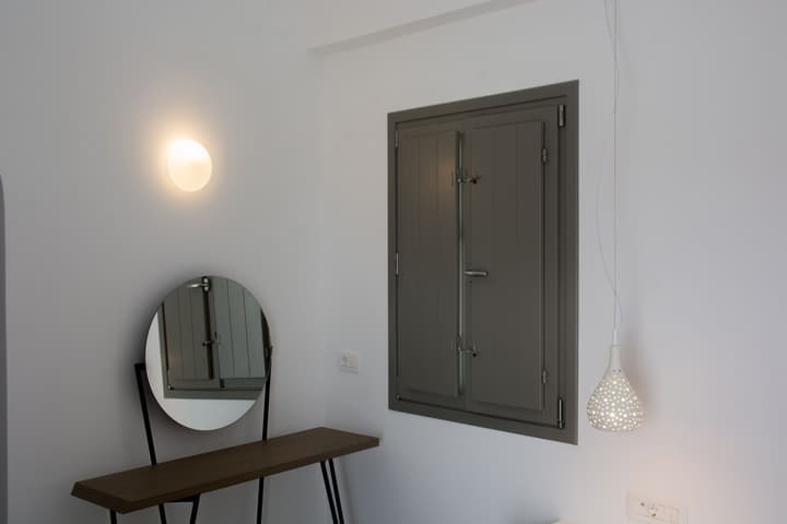 Amphitrite Suites Santorini