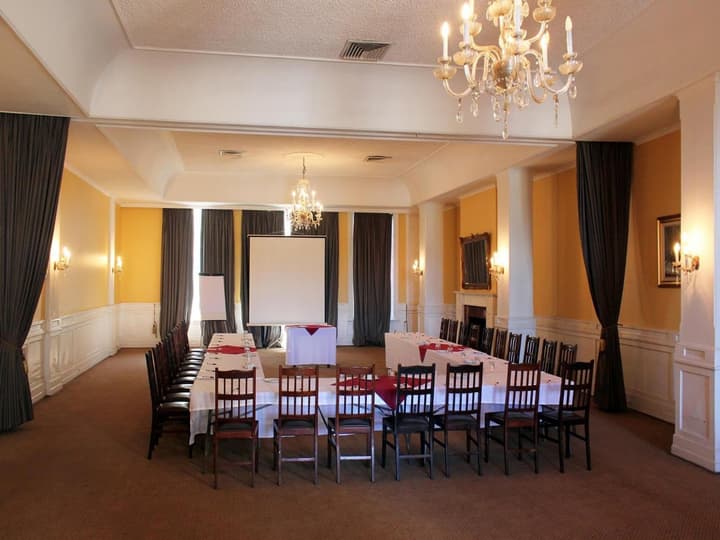 Durban Manor Hotel & Conference Centre