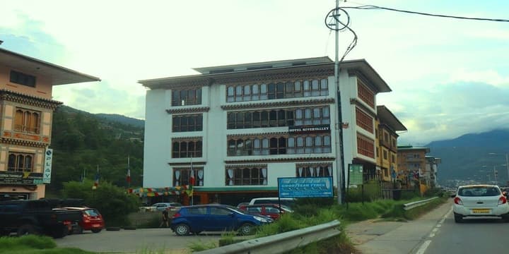 Hotel River Valley