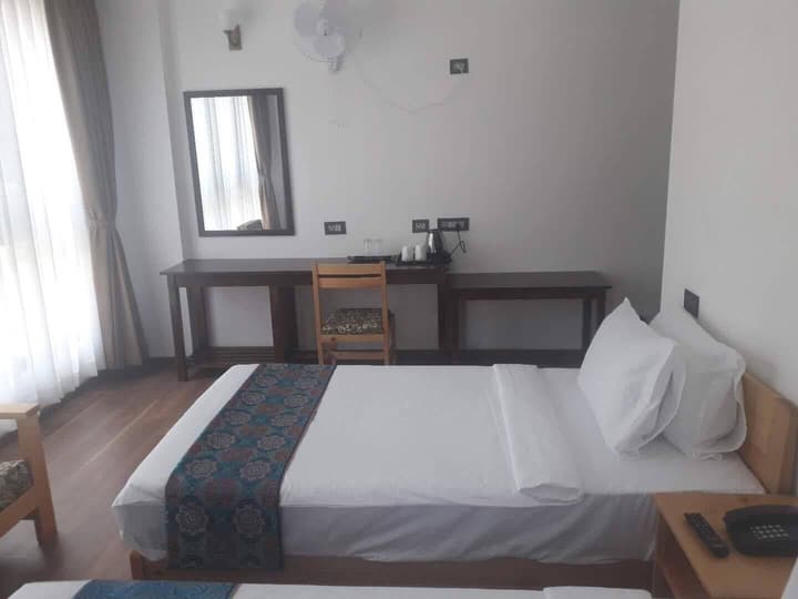 Hotel River Valley
