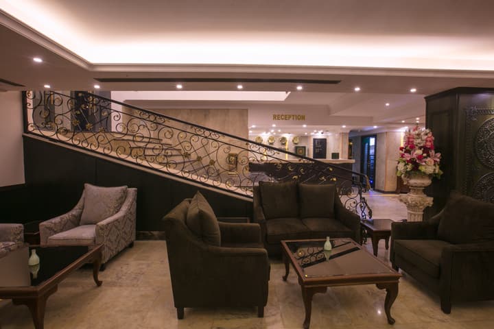 Strand Hotel