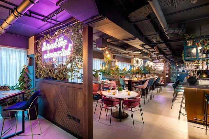 YOTEL Manchester Deansgate