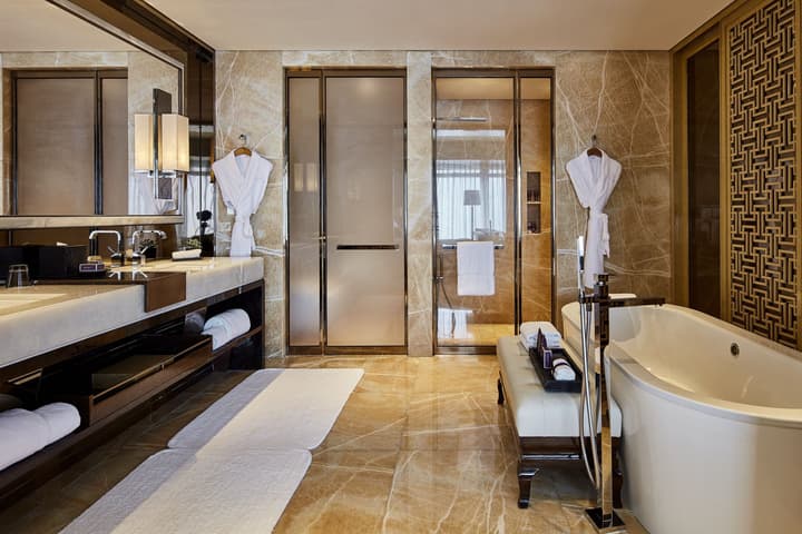 The Ritz-Carlton, Hong Kong