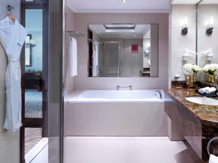 Park Regis Kris Kin Hotel Dubai