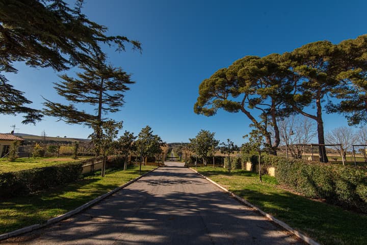 Poggio all'Agnello – Sport & Active Holidays