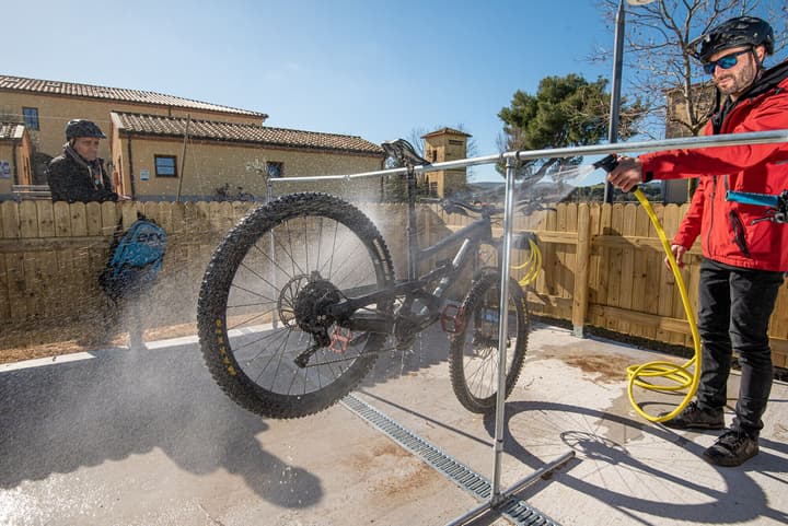Poggio all'Agnello – Sport & Active Holidays