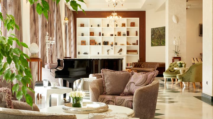Dioni Boutique Hotel