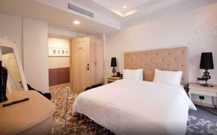 Dioni Boutique Hotel
