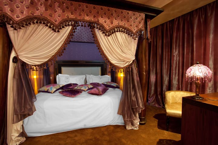 Hotel Art Palace Suites & Spa