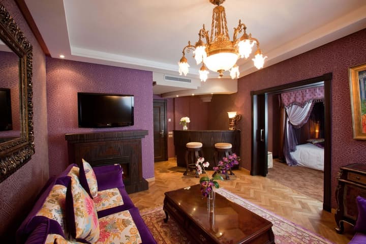 Hotel Art Palace Suites & Spa