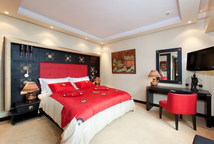 Hotel Art Palace Suites & Spa