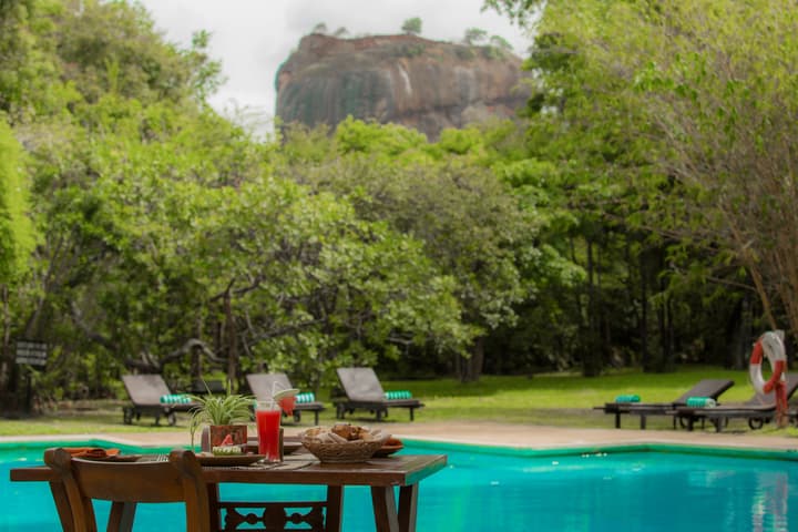 Sigiriya Village