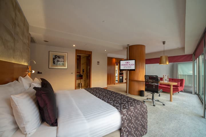 Crowne Plaza Istanbul - Harbiye by IHG