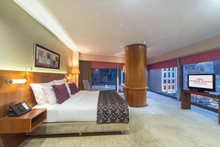 Crowne Plaza Istanbul - Harbiye by IHG