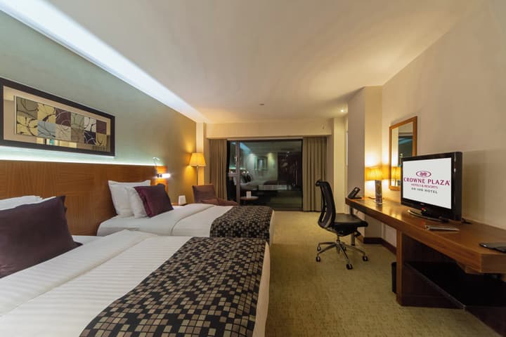 Crowne Plaza Istanbul - Harbiye by IHG