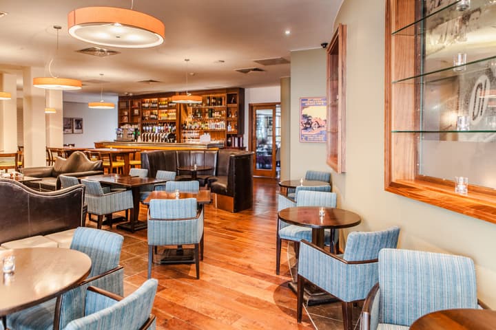 Pembroke Hotel