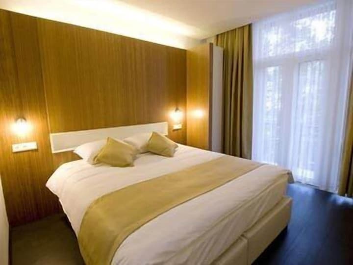 Hotel Larende