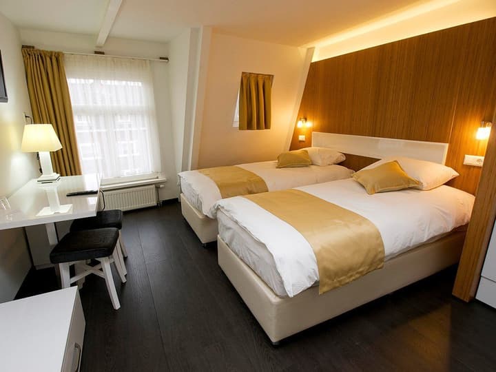 Hotel Larende