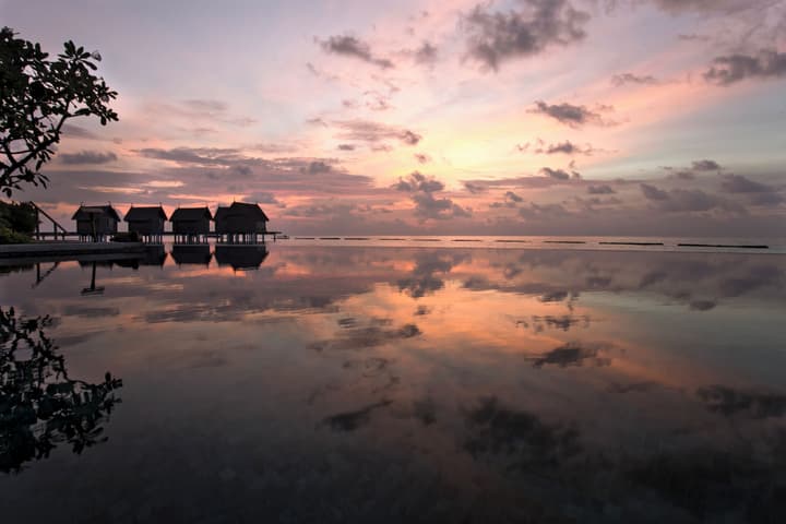 Constance Moofushi All Inclusive
