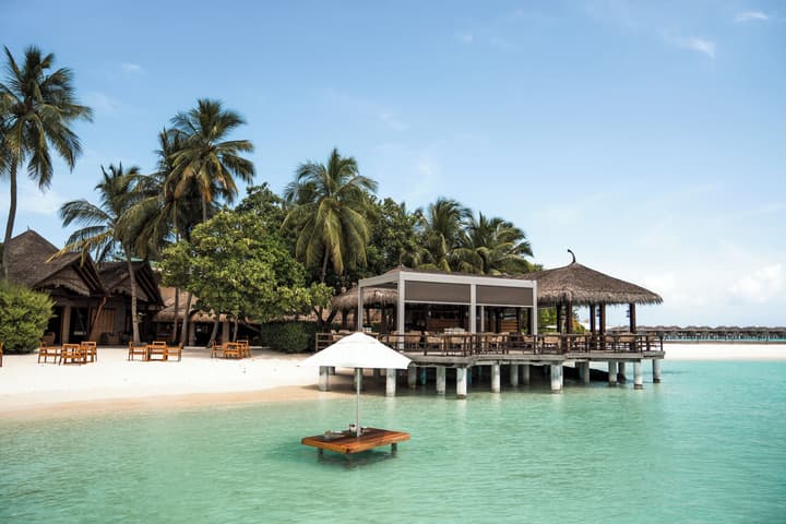 Constance Moofushi All Inclusive